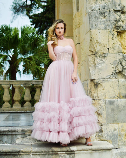Vestido de fiesta de tul sin tirantes, con corsé y volantes, corte A