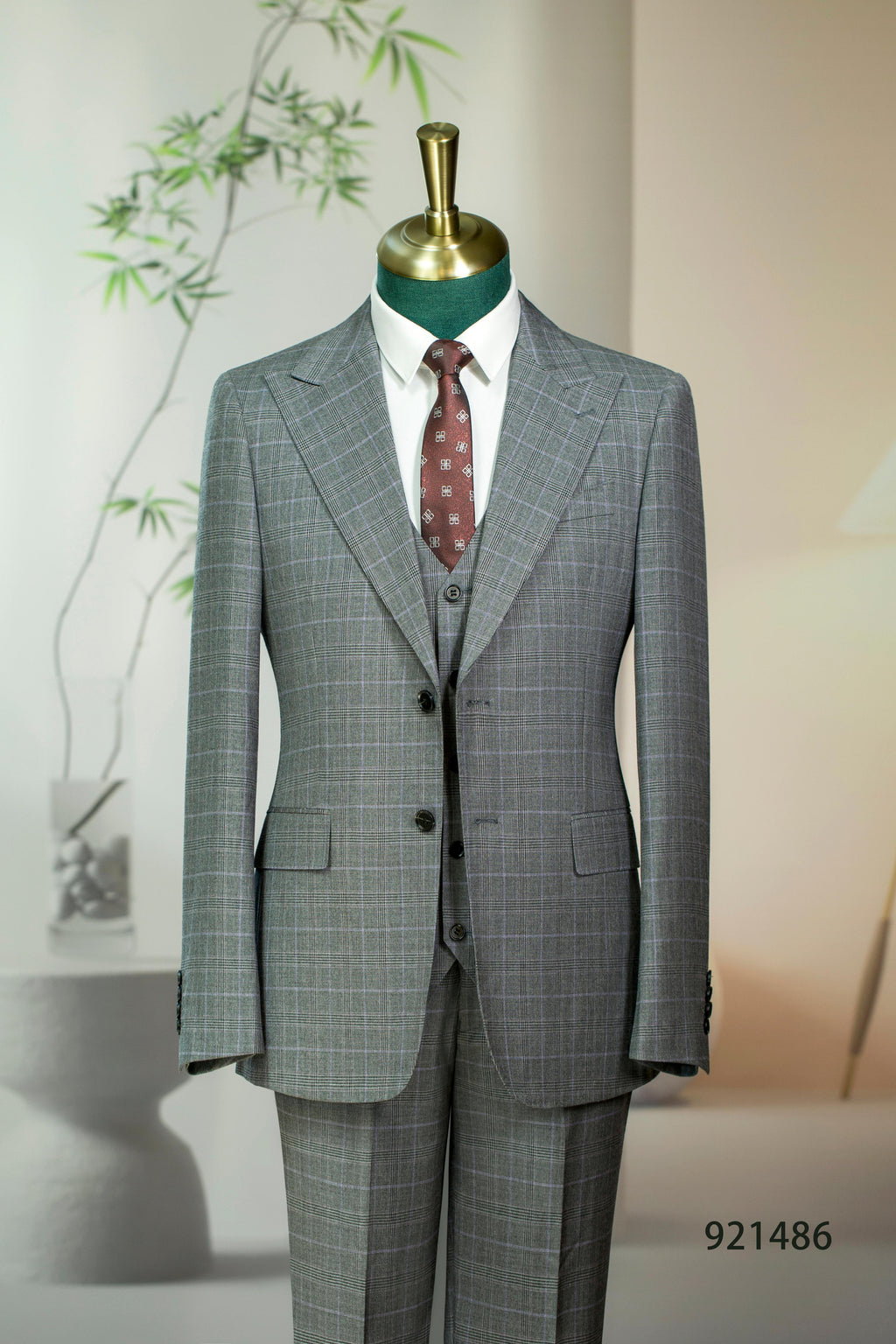 Fato de Casamento Masculino Diberon de Três Peças em Corte Slim para Noivo e Padrinhos