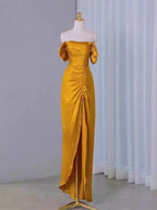 Vestido de Festa Amarelo Plissado com Ombros Descobertos e Fenda Vestido de Noite Y7598