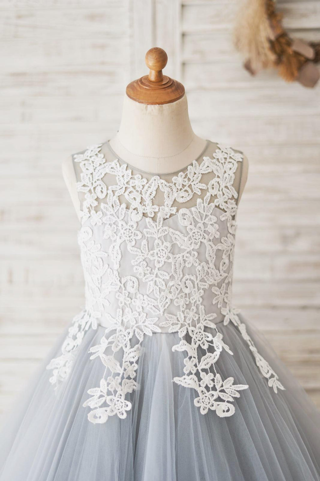 Blue Sweetheart Flower Girl Dress Lace Tulle Floor Length Sleeveless