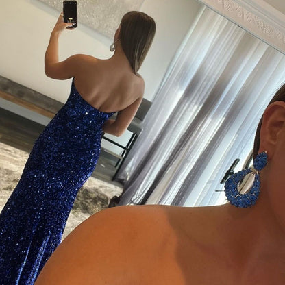 Vestido de fiesta largo de sirena con lentejuelas, sin tirantes y abertura