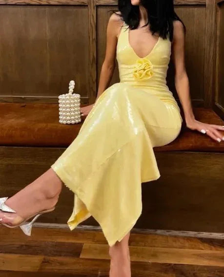 Vestito da sera aderente giallo con paillettes a scollo a V e fiori Y7891