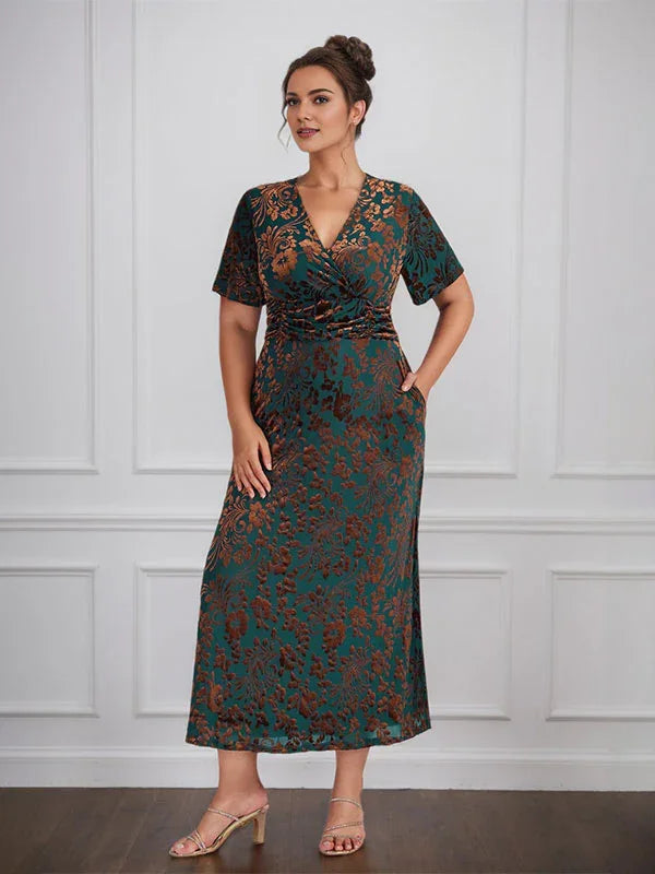 Vestido vintage sencillo de terciopelo con escote en V, mangas cortas, largo hasta el té, para madre de la novia con abertura