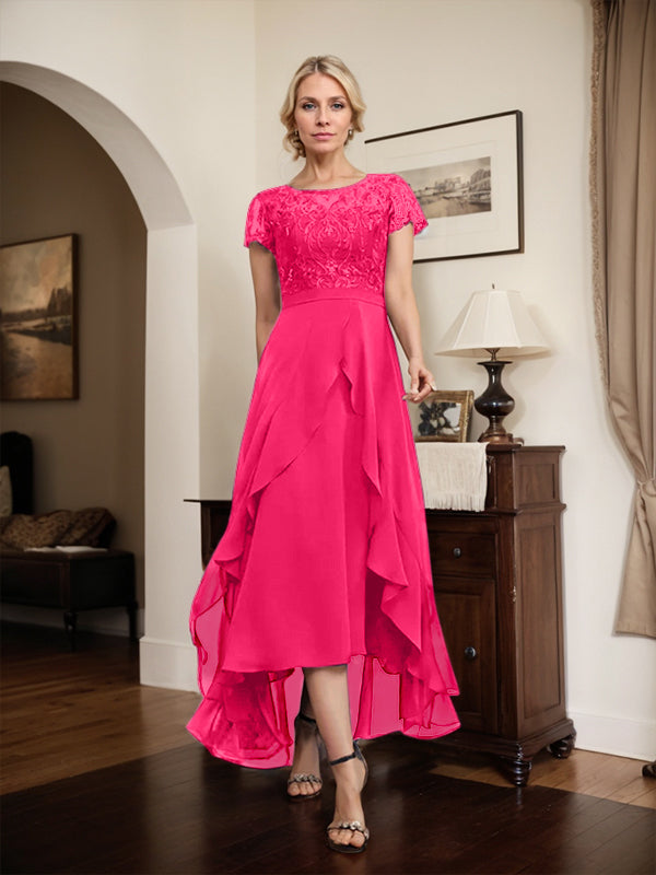 Robe de mère de la mariée en mousseline et dentelle asymétrique illusion à encolure dégagée, coupe en A, avec nœud, volants et paillettes