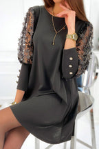 Vestido mini con mangas de flores bordadas Hello Lover 