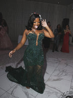 Emerald Green Sequin Prom Dress With Detachable Sleeves And Sweetheart Neckline