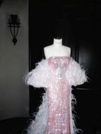 Vestido de Noite Sereia Rosa Fada com Lantejoulas, Plumas e Sem Alças, Fenda, Vestido de Baile Y8660