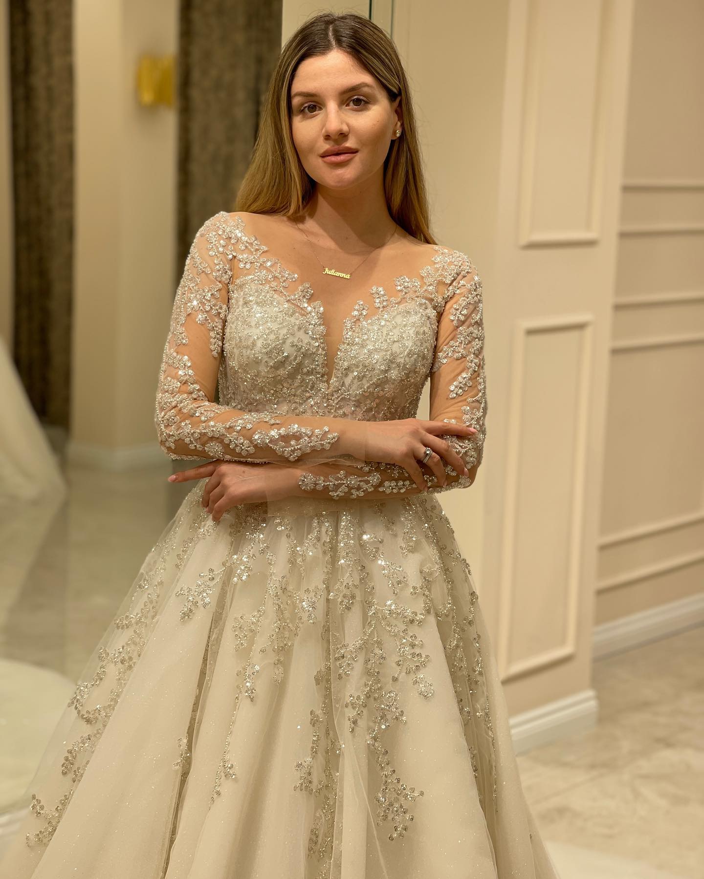 Charming A Line Lace Appliques Wedding Dress With Sleeves