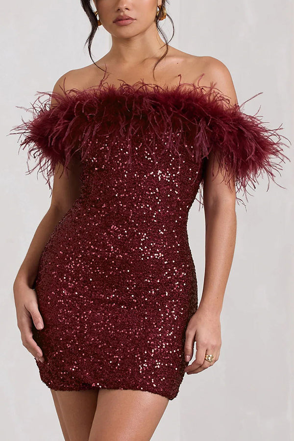 It's Show Biz – Figurbetontes Minikleid mit Pailletten und Federbesatz 