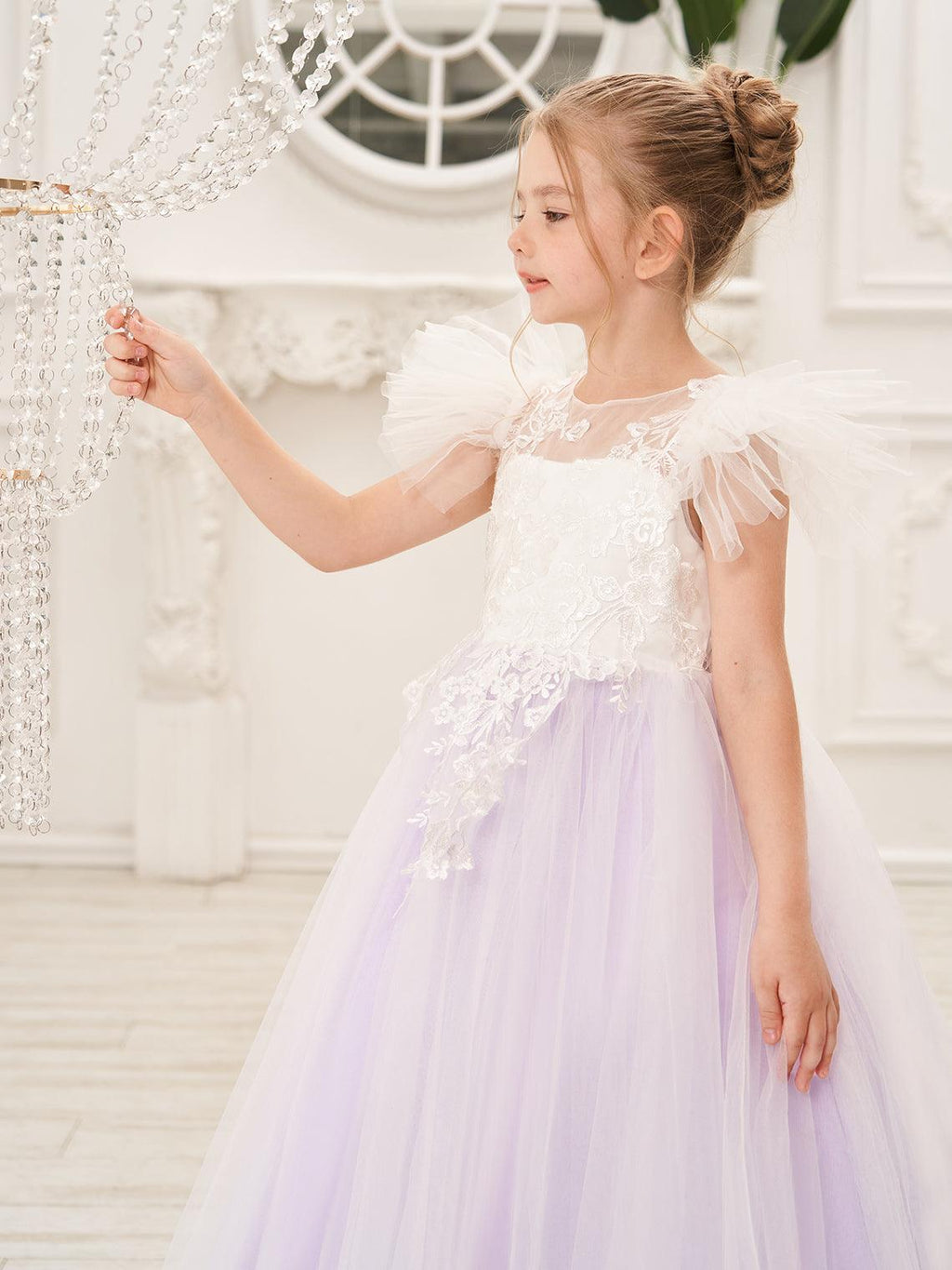Detachable Lace Tulle Flower Girl Dress With Bow And Sweep Train
