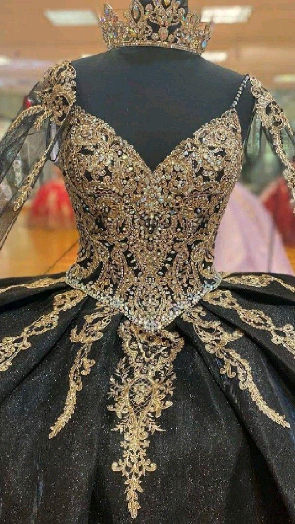 Perlendekor Quinceañera-Kleider Paillettenapplikation Prinzessin Ballkleid mit Umhang Y1516
