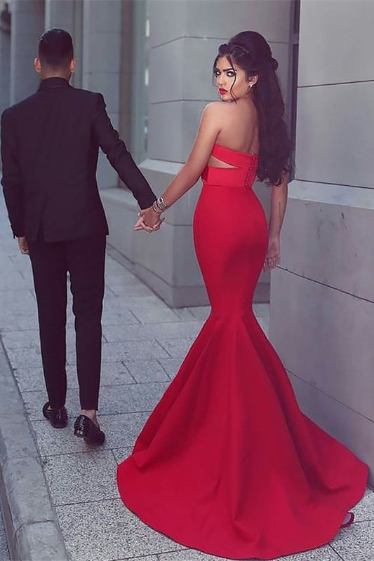 Vestido longo de noite vermelho escarlate, sem alças, costas abertas, decote coração, corte sereia