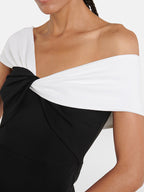 Robes de soirée longues à une épaule, manches courtes, coupe ajustée, avec jointure fendue contrastée