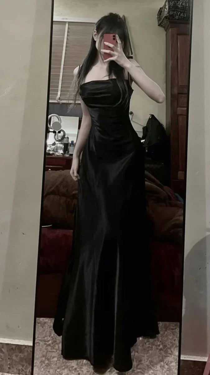 Robe de bal noire sirène élégante à fines bretelles spaghetti Robe de soirée sexy Y7669