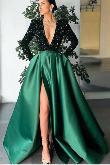 Langärmliges Meerjungfrau-Ballkleid aus Satin mit V-Ausschnitt und Pailletten
