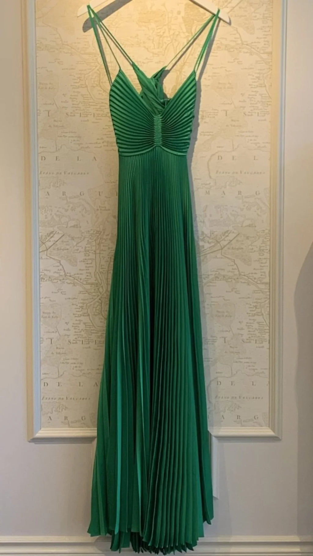 Robe de soirée verte longue plissée à nouer dans le dos Y4000
