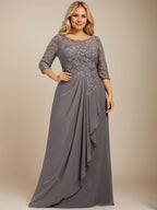 Robe de mère de la mariée en dentelle et mousseline, longueur au sol, coupe en A, décolleté illusion en forme de goutte, avec volants en cascade