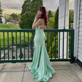 Vestido largo de fiesta verde claro elegante sin espalda estilo sirena Y8043