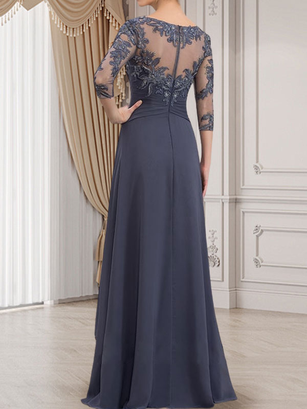 Robe de mère de la mariée en dentelle et mousseline, longueur au sol, ligne en A, décolleté en U avec volants en cascade