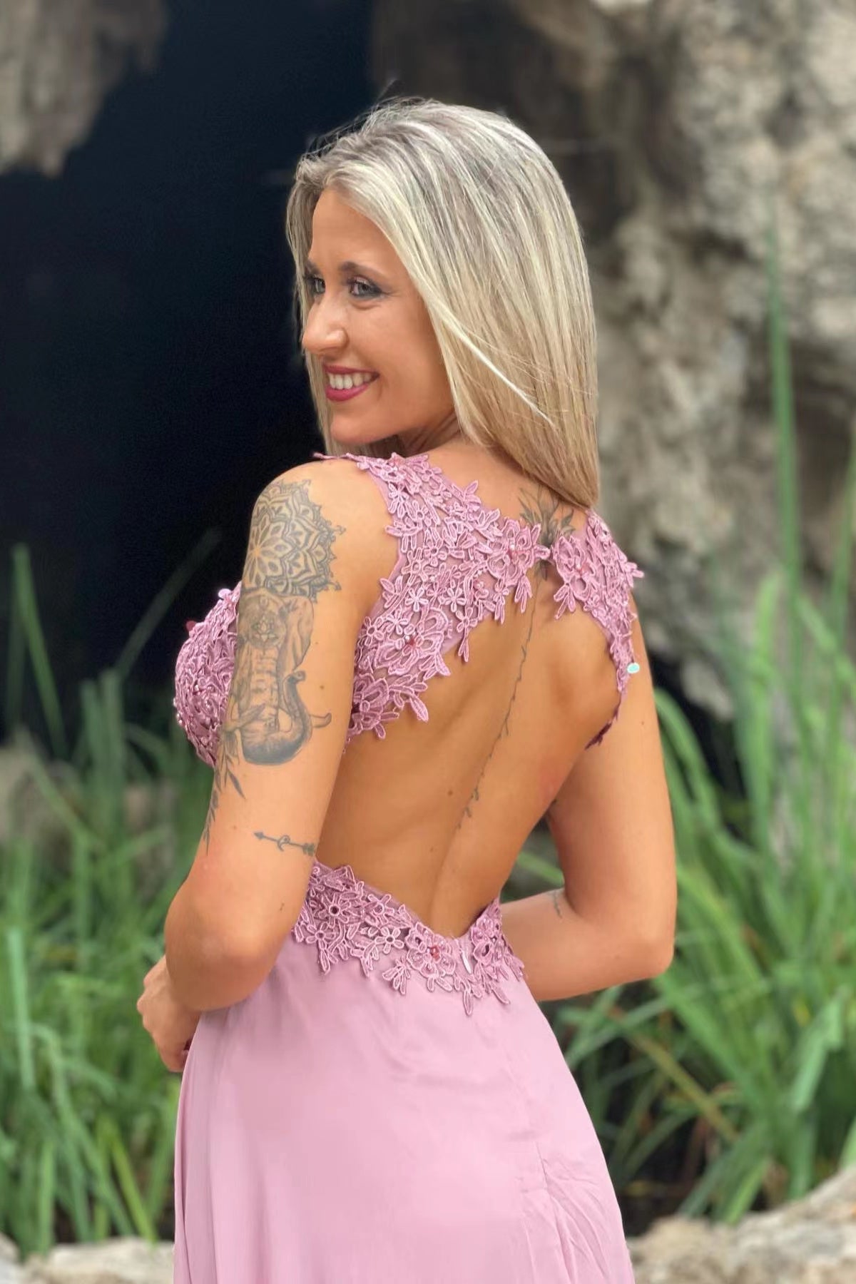 V Neck Split Front Chiffon Long Evening Dress with Elegant Appliques Lace