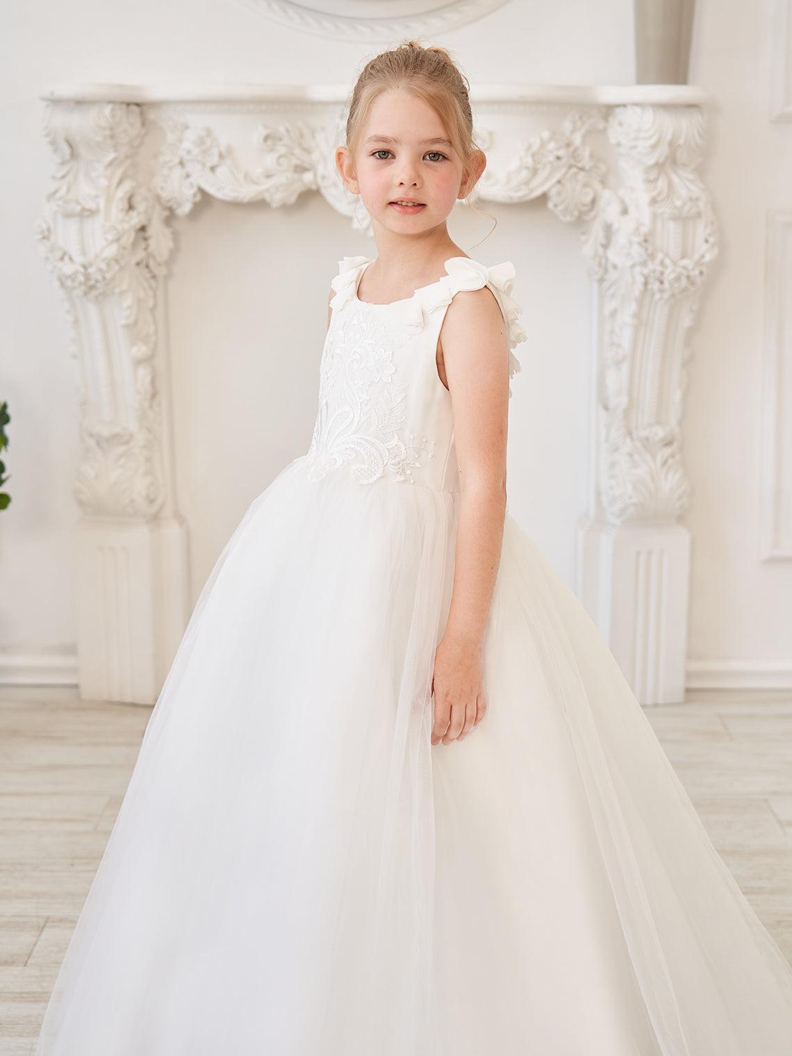 Elegant White Tulle Flower Girl Applique Lace Dress With Sweep Train