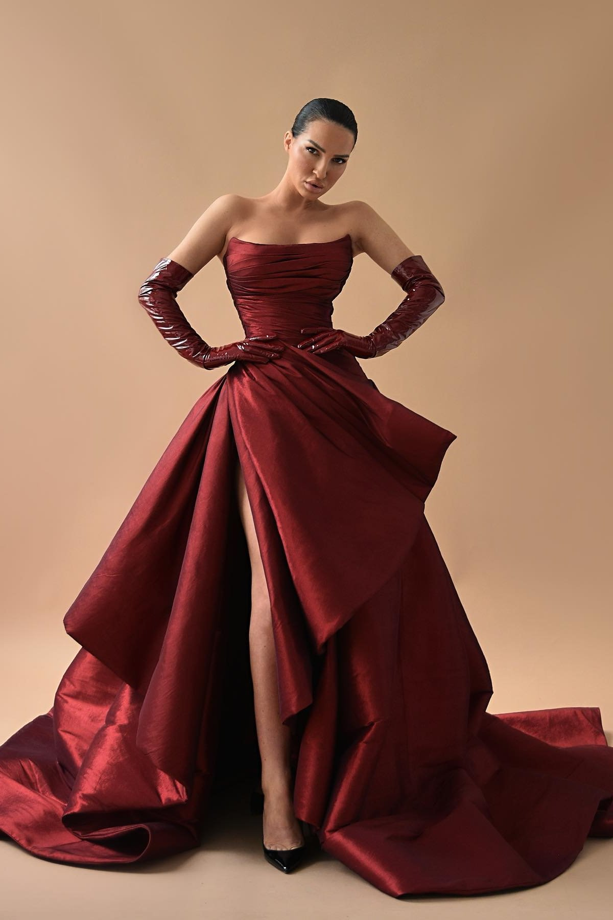 Strapless Pleated Long Split Prom Dress With Custom Size And Gloves
