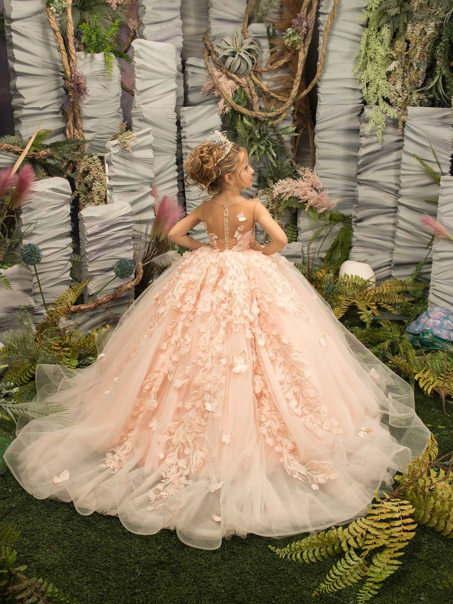 Lovely Sleeveless Flower Girl Dress With Appliques A Line Gown
