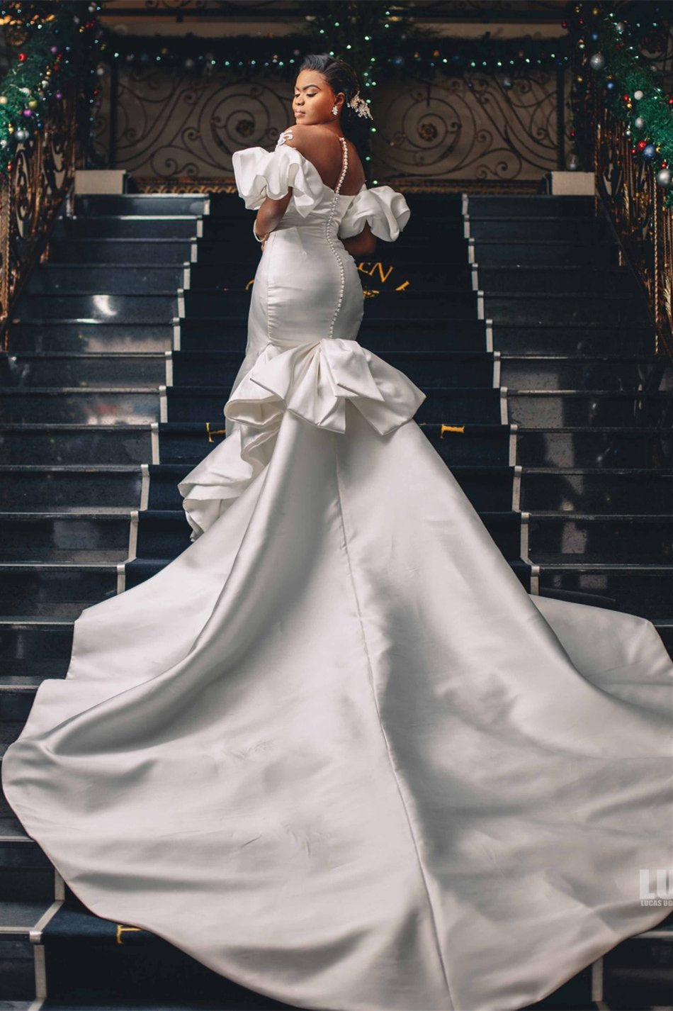 Sweetheart Bubble Mermaid Sleeves Applique Wedding Dress Cathedral Train