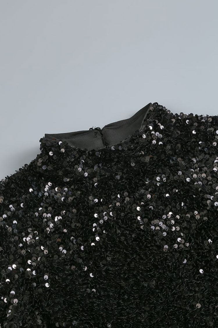 Abito da sera lungo con collo alto scintillante, maniche lunghe, tagli laterali e spacco alto con paillettes