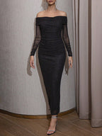 Lange Ärmel, schmal, plissiert, durchsichtig, mit Pailletten, einfarbig, mit Schlitz am Rücken und Schlitzverbindung 