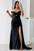 Off Shoulder Sleeveless Long Split Prom Dress Pleated Custom Colors Sizes