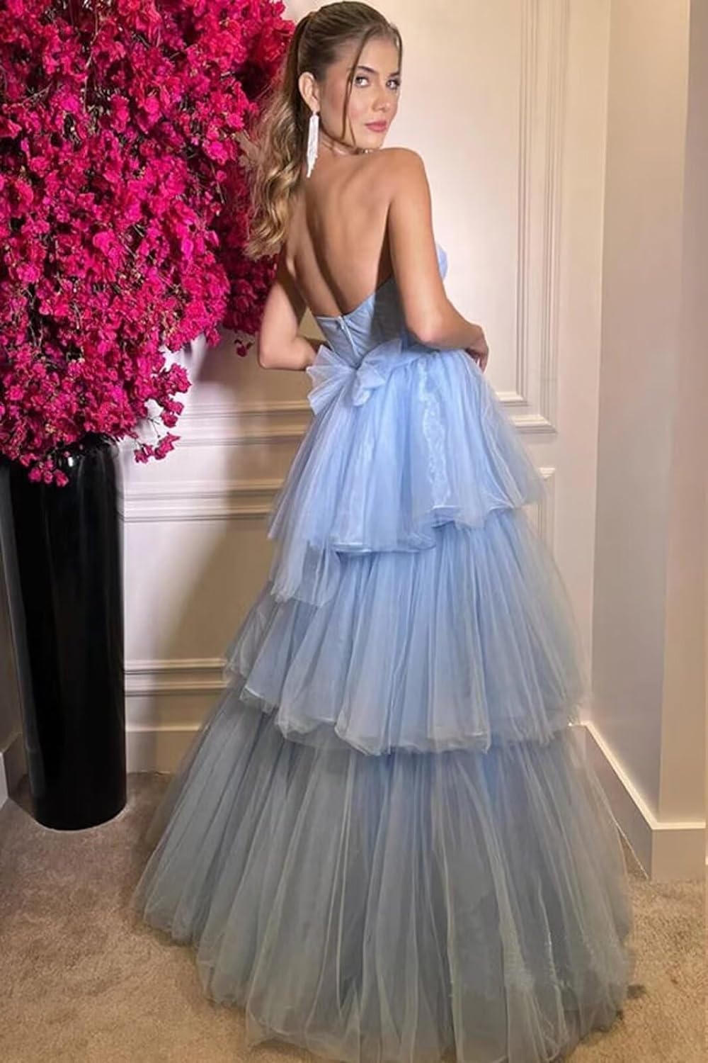 Vestido de fiesta largo de tul con volantes y corte A