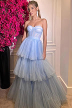 Abito lungo da sera in tulle a balze a linea ad A