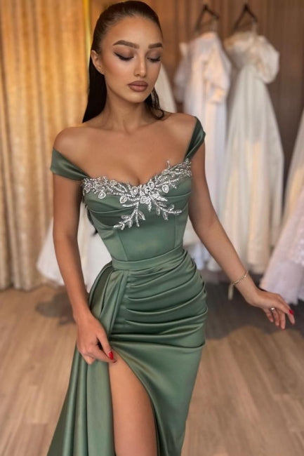 Robe de bal longue verte sans manches en satin avec dentelle sexy et fente