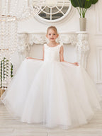 Elegant White Tulle Flower Girl Applique Lace Dress With Sweep Train