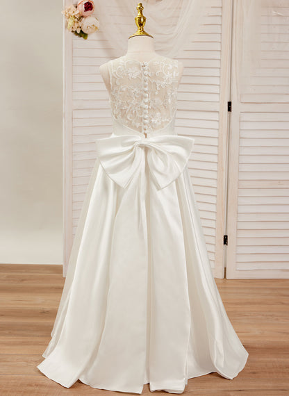 Robe de demoiselle d'honneur de première communion en satin et dentelle coupe A-line 