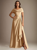 Robe de mère de la mariée en satin extensible, longueur au sol, coupe en A avec encolure dégagée et volants en cascade