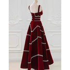 Vestido de Noite Vermelho Veludo Chic em Corte A Y4511