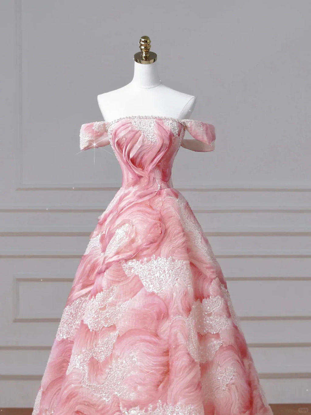 Robe de bal princesse d'anniversaire rose rêve sans bretelles en satin imprimé à sequins Y8604