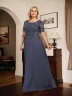 Robe de mère de la mariée en dentelle et mousseline, longueur au sol, en ligne A, décolleté en U, ornée de paillettes