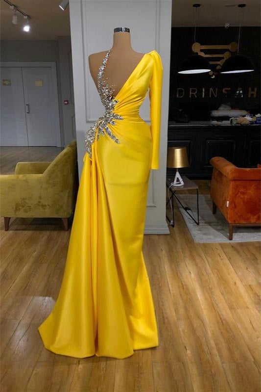 Robe de bal longue jaune sirène en satin à une épaule avec manches