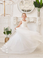 Elegant White Tulle Flower Girl Applique Lace Dress With Sweep Train