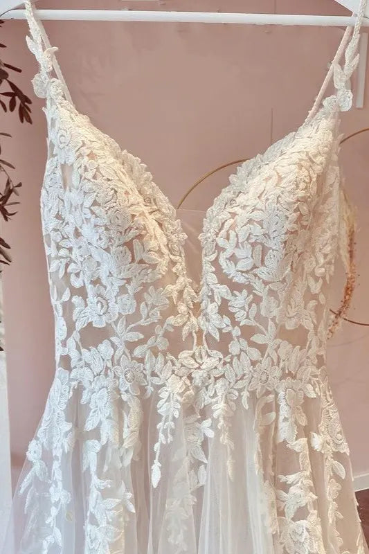 Vintage Lace Sweetheart Appliques A Line Wedding Dress With Ruffles Tulle