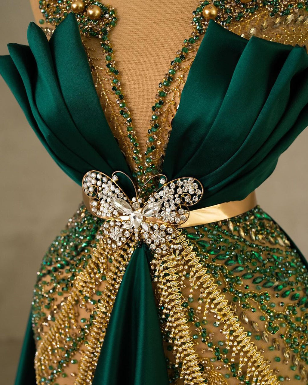 Emerald Green Beaded Spaghetti Strap Mermaid Prom Dress Sleeveless Floor Length