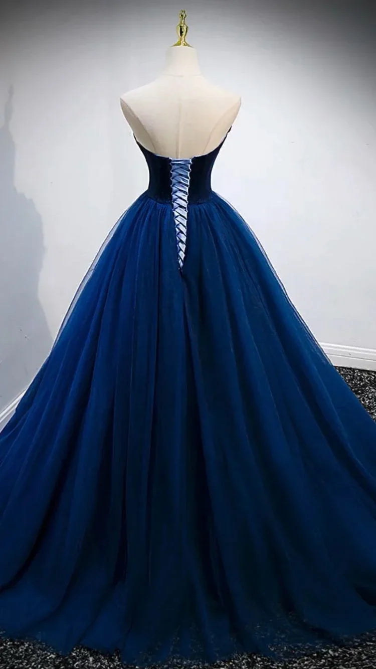 Abito da sera elegante blu senza spalline a linea ad A Y839