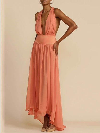 Rückenfreies Maxikleid aus Tüll mit Neckholder 