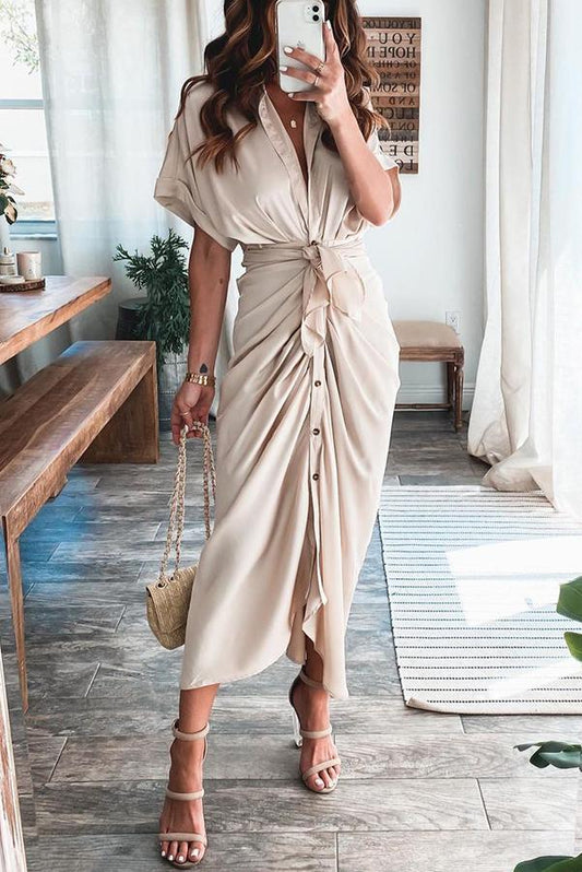 Tolles drapiertes Satinkleid im Button-Down-Stil 
