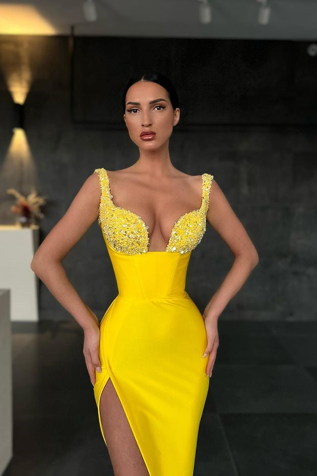 Gelbes Meerjungfrau-Ballkleid im Sweetheart-Stil mit Schlitz und Perlen