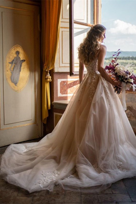 Glamorous Tulle Sweetheart Princess Wedding Dress With Lace Appliques