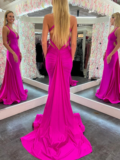 Meerjungfrau Rosa V-Ausschnitt Rückenfreies Satin Langes Ballkleid